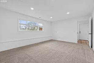 404 SW Riverview Ave, Gresham, OR 97080 - Photo 27