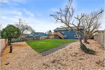 404 SW Riverview Ave, Gresham, OR 97080 - Photo 35