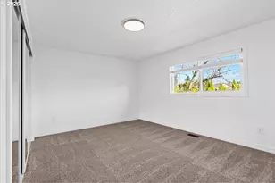 404 SW Riverview Ave, Gresham, OR 97080 - Photo 15