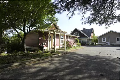 442 1st St, Elkton, OR 97436 - Photo 21