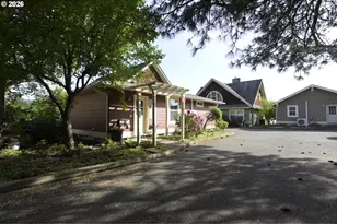 442 1st St, Elkton, OR 97436 - Photo 21