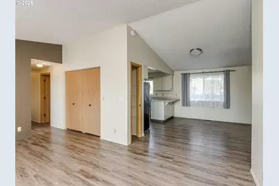 19330 NW Gillihan Rd, Portland, OR 97231 - Photo 37