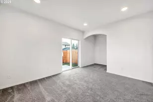 1171/1173 S 43rd Pl, Springfield, OR 97478 - Photo 15