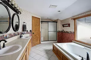 18410 SW Pheasant Ln, Beaverton, OR 97003 - Photo 19
