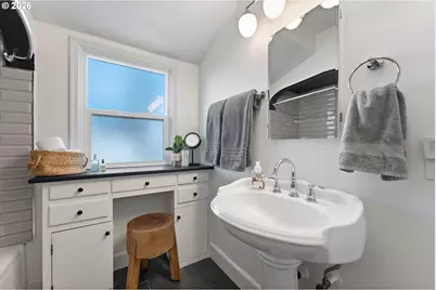 6003 N Michigan Ave, Portland, OR 97217 - Photo 25