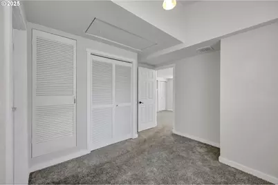 2055 Monterey Ln, Eugene, OR 97401 - Photo 23