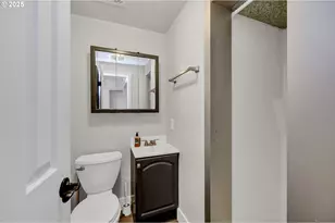 2055 Monterey Ln, Eugene, OR 97401 - Photo 33