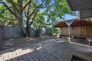 2055 Monterey Ln, Eugene, OR 97401 - Photo 39