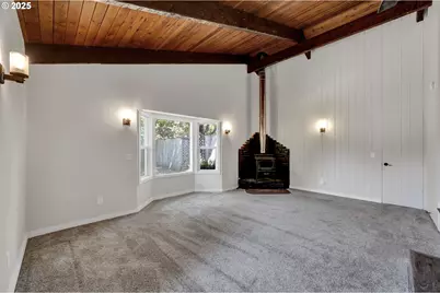 2055 Monterey Ln, Eugene, OR 97401 - Photo 13