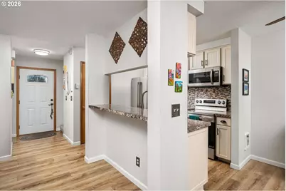 2338 SE 124th Ave, Portland, OR 97233 - Photo 13