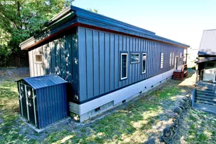910 Clark St, The Dalles, OR 97058 - Photo 5