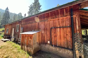 59654 River Canyon Rd, Imnaha, OR 97842 - Photo 17