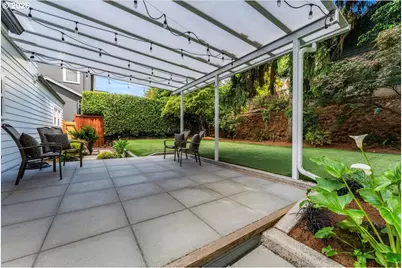 2852 NW Upshur St, Portland, OR 97210 - Photo 39
