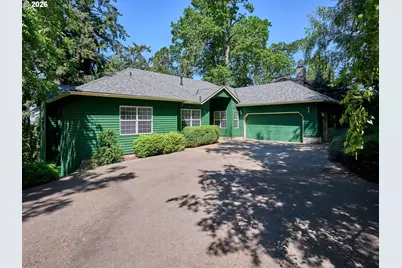 238 Rock St, Silverton, OR 97381 - Photo 1