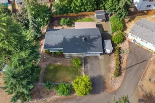 2873 W Langenberg Ave, Roseburg, OR 97471 - Photo 31