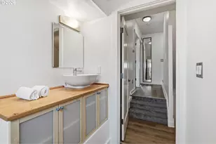 8526 N Syracuse St, Portland, OR 97203 - Photo 25
