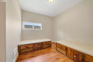 1209 6th St, Tillamook, OR 97141 - Photo 21