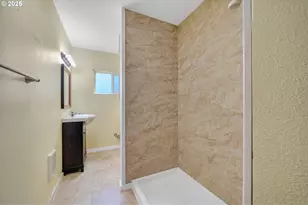 1209 6th St, Tillamook, OR 97141 - Photo 17