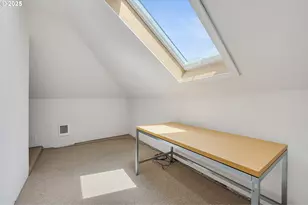 1209 6th St, Tillamook, OR 97141 - Photo 27