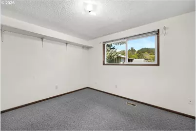 2035 Primrose Loop, Philomath, OR 97370 - Photo 47