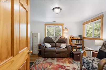220 Faver Dr, Riddle, OR 97469 - Photo 25