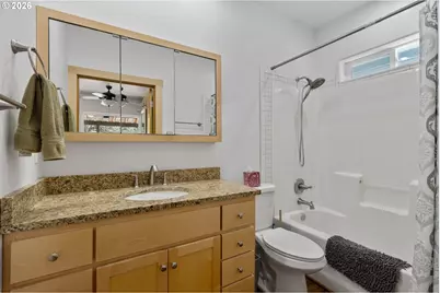 220 Faver Dr, Riddle, OR 97469 - Photo 25