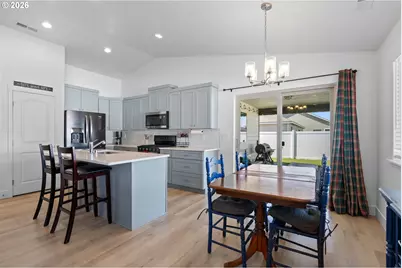 306 Sage St, Boardman, OR 97818 - Photo 9