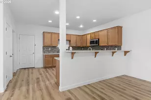 4220 SE Rose Petal Pl, Hillsboro, OR 97123 - Photo 19