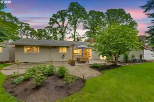 8890 SW Birch St, Portland, OR 97223 - Photo 29