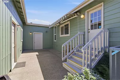 2070 Donnelly Dr, Springfield, OR 97477 - Photo 43
