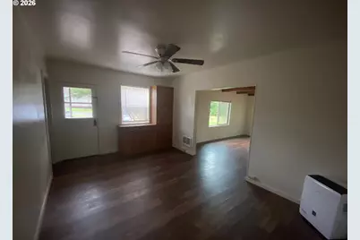 6721 Rhododendron Ave, Lincoln Beach, OR 97388 - Photo 9