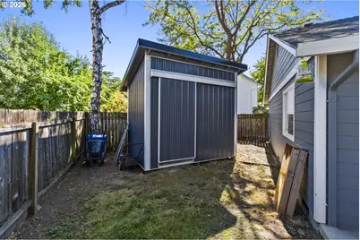 306 SW 16th Cir, Battle Ground, WA 98604 - Photo 9