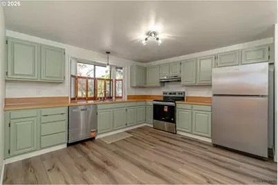 2412 SW Indian Mary Ct, Troutdale, OR 97060 - Photo 5