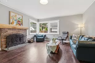 9917 NE Campaign St, Portland, OR 97220 - Photo 7