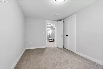9917 NE Campaign St, Portland, OR 97220 - Photo 25