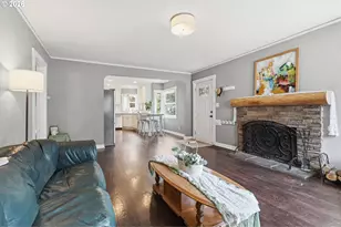 9917 NE Campaign St, Portland, OR 97220 - Photo 9
