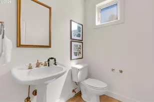 5404 Southwood Dr, Lake Oswego, OR 97035 - Photo 33