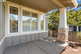 5404 Southwood Dr, Lake Oswego, OR 97035 - Photo 37