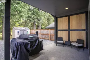 1098 NE Regan Hill Loop, Estacada, OR 97023 - Photo 39