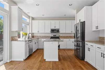 2264 NE 14th Pl, Hillsboro, OR 97124 - Photo 13