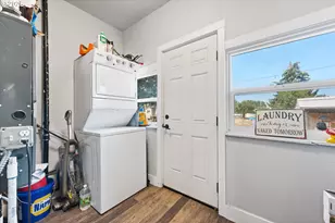 2206 Mitchell Ave, Baker City, OR 97814 - Photo 17