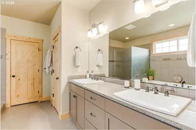 21501 SW Nicholas View Dr, Sherwood, OR 97140 - Photo 23