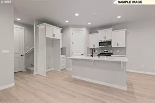 18505 NE 44th Ave, Vancouver, WA 98686 - Photo 17