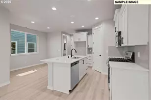 18505 NE 44th Ave, Vancouver, WA 98686 - Photo 9