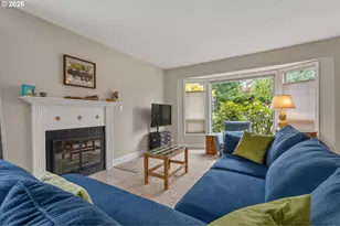 4521 SW Brugger St, Portland, OR 97219 - Photo 9