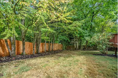 4521 SW Brugger St, Portland, OR 97219 - Photo 37