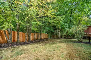 4521 SW Brugger St, Portland, OR 97219 - Photo 37