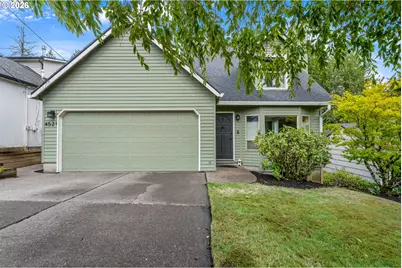 4521 SW Brugger St, Portland, OR 97219 - Photo 1