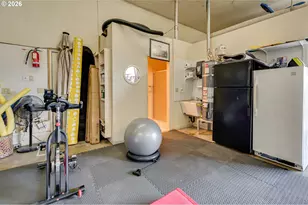 9609 SE Evergreen Hwy, Vancouver, WA 98664 - Photo 35