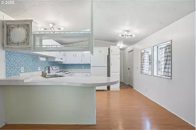 277 Edwards Rd S #145, Monmouth, OR 97361 - Photo 9